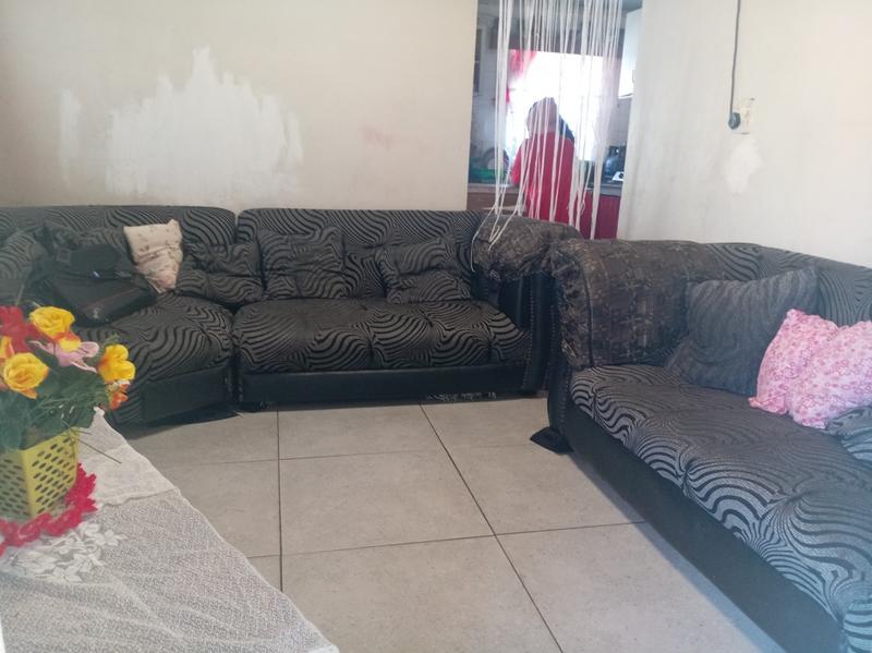 5 Bedroom Property for Sale in Mitchells Plain Central Western Cape
